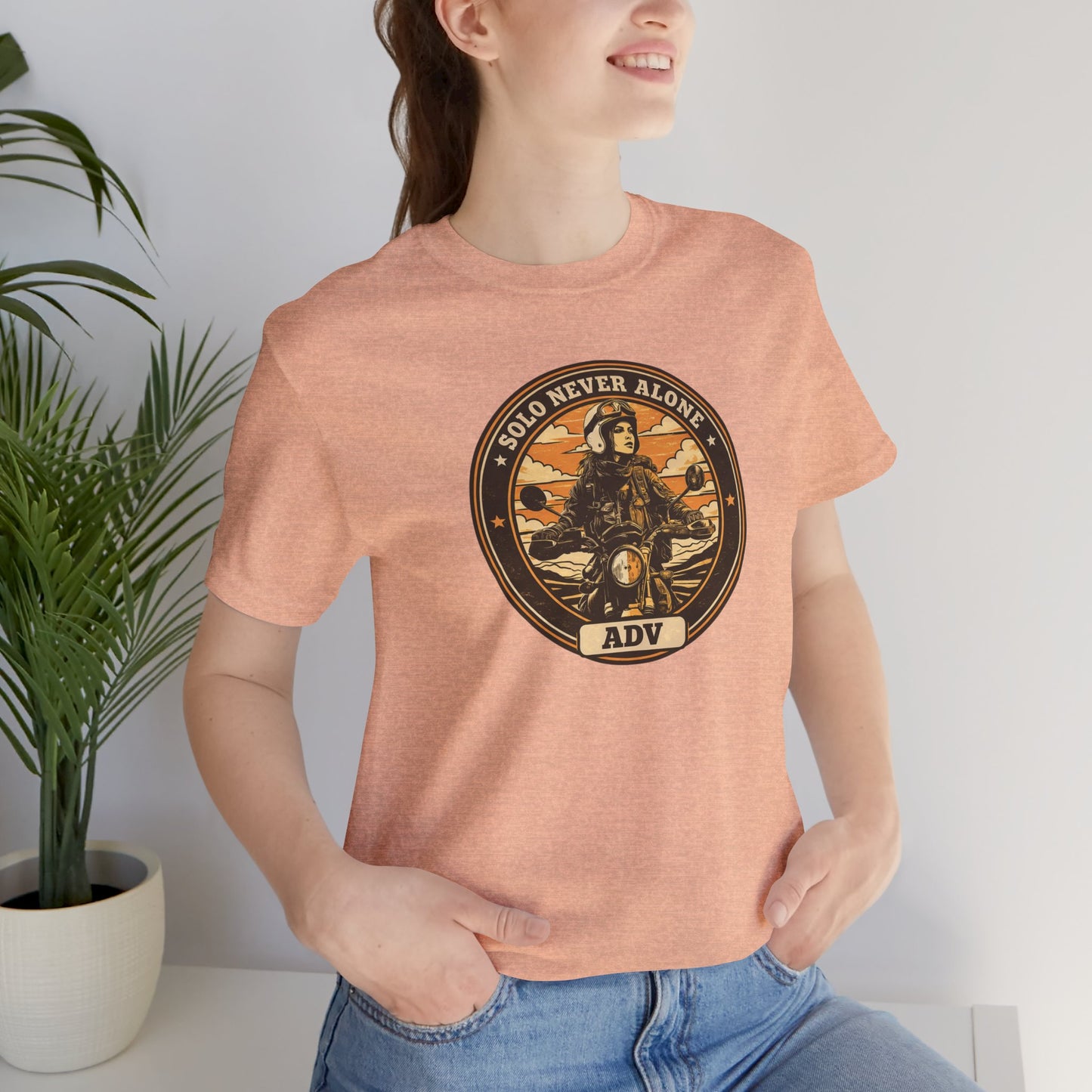 SOLO NEVER ALONE ADV Women’s Motorcycle T-Shirt | Peach