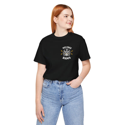 NO FREE RIDES Cat Helmet Chest Graphic Women’s Motorcycle T-Shirt | Black