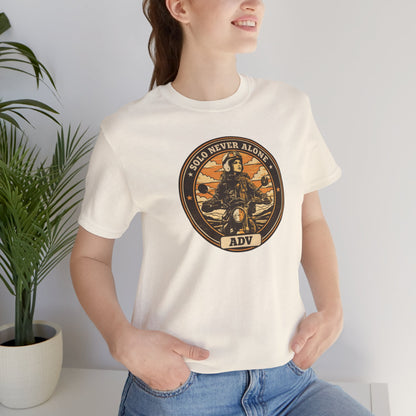 SOLO NEVER ALONE ADV Graphic Women’s Motorcycle T-Shirt | Natural