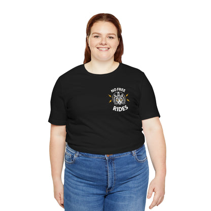 NO FREE RIDES Cat Helmet Chest Graphic Women’s Motorcycle T-Shirt | Black