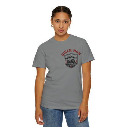 BIKER MOM Chest Badge Graphic Women’s Motorcycle T-Shirt | Gray & Red