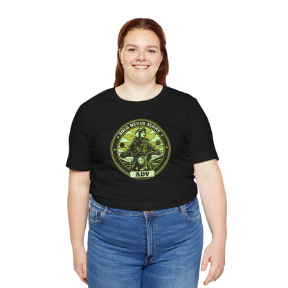 SOLO NEVER ALONE ADV Women’s Motorcycle Rider Tee | Black & Green