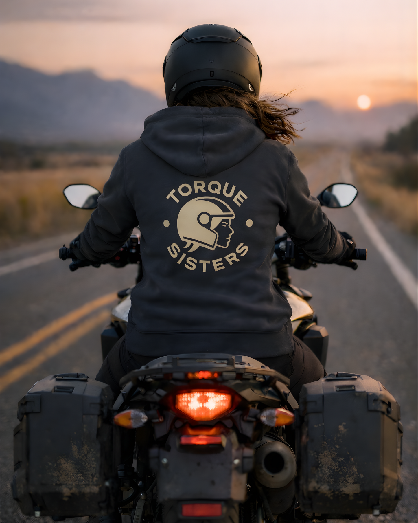 NO FREE RIDES Cat Helmet Graphic Women’s Motorcycle Hoodie | Charcoal