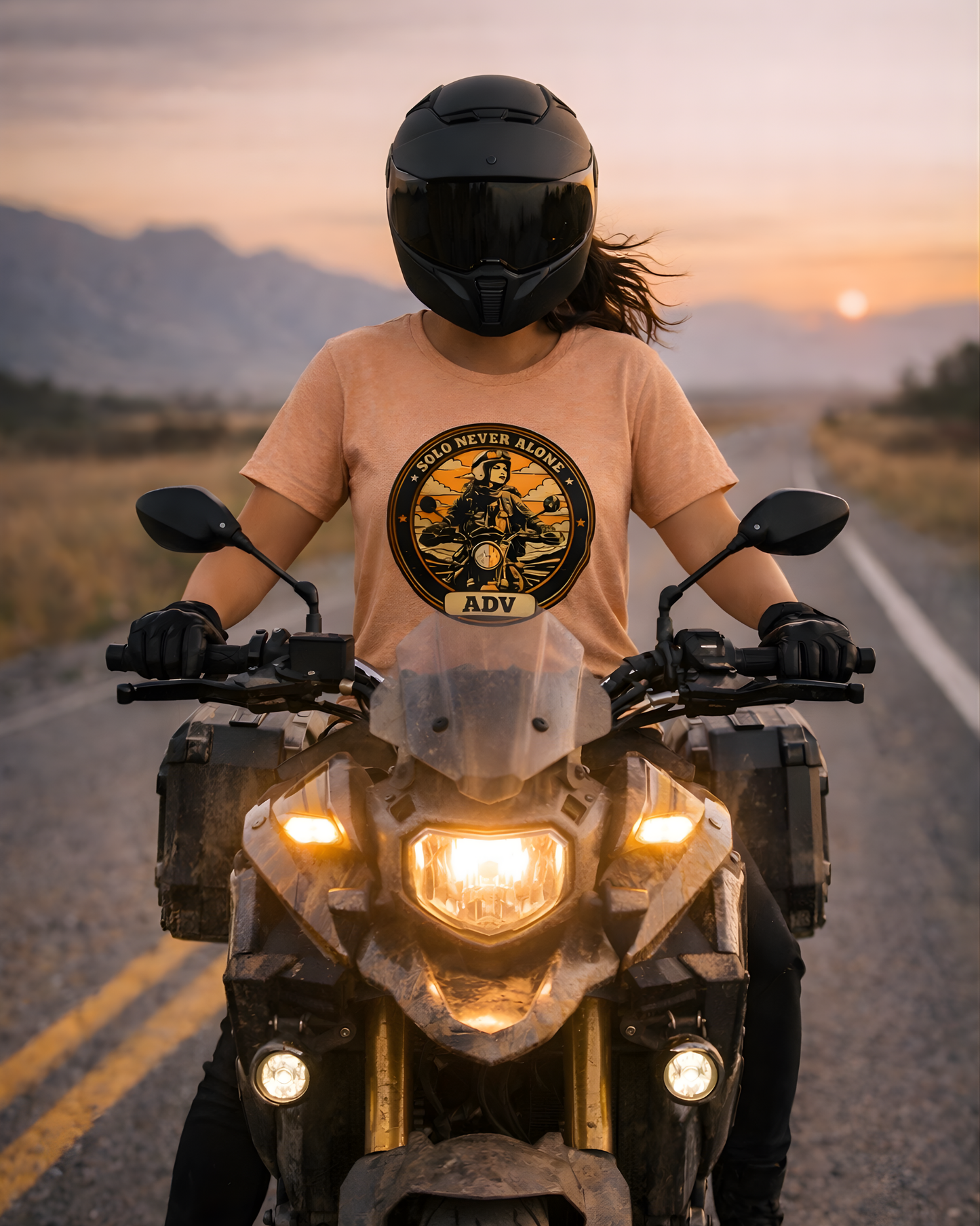 SOLO NEVER ALONE ADV Women’s Motorcycle T-Shirt | Peach